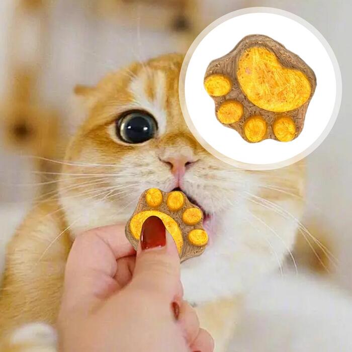 1pcs Cat Paw Cakes / Cat Snacks Freeze-Dried  Kittens & Adult Cats Raw Bone Meat Chicken Fruits and Vegetables Individually Packed 4.5g