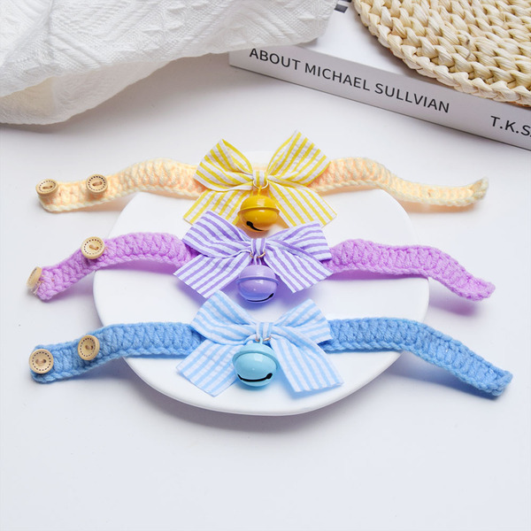 Crochet Bow Bell Adjustable Collar with Buttons for Pet Cat & Puppy