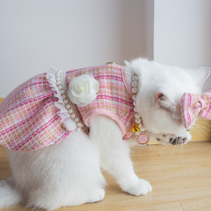 Fashionable Cute Pet Princess Dress Breathable Thin Design Pet Cat Frock with Bow tie & Pearl Design Collar Included Set Soft Cat Skirt