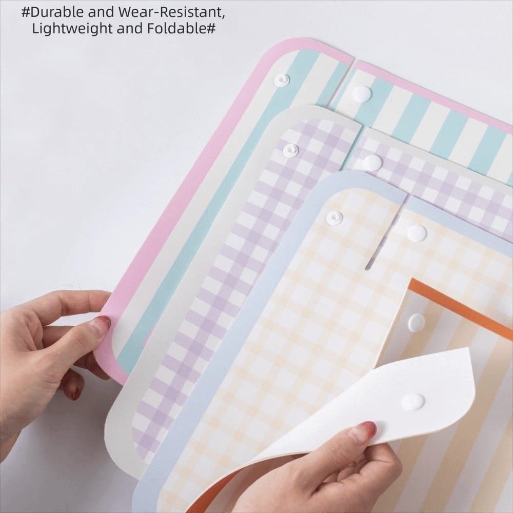 Anti Spill Strip Pattern Pet Feeding Mat Waterproof Half Surround Design for Pet Cat (Random Color)